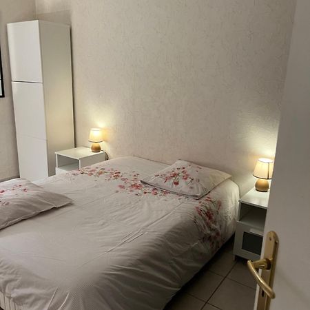 Appartement T2 Avec Terrasse Centre Ville D'Aix En Provence 普罗旺斯地区艾克斯 外观 照片